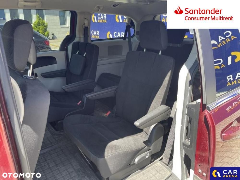 Dodge Grand Caravan - 16