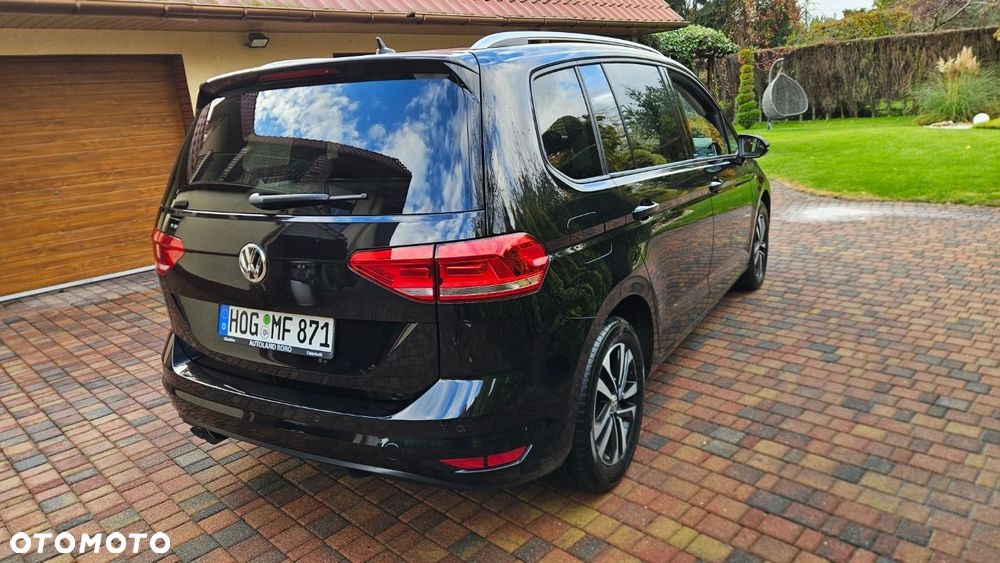 Volkswagen Touran 2.0 TDI SCR DSG IQ.DRIVE - 9