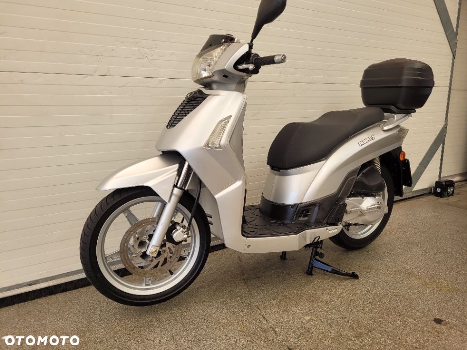 Kymco People - 1