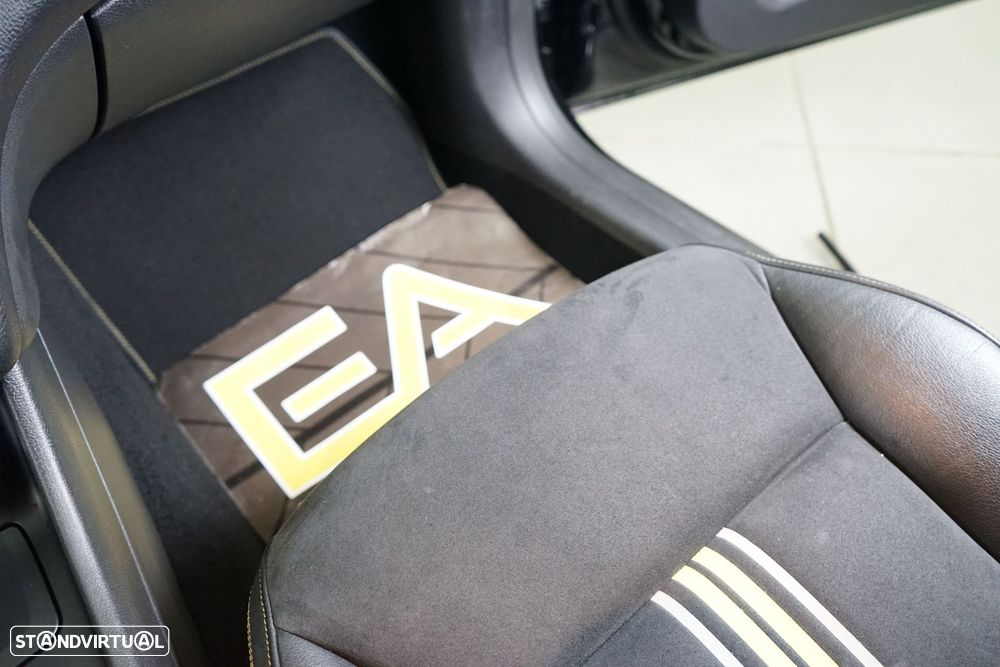 Mercedes-Benz CLA 200 AMG Line Aut. - 34