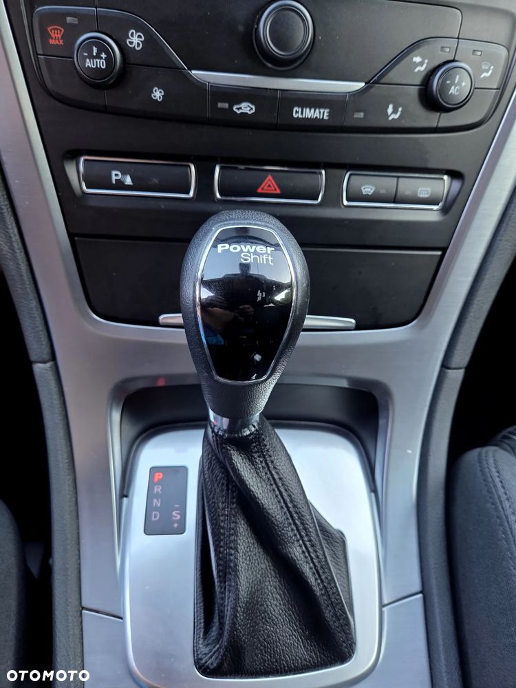 Ford Mondeo - 10