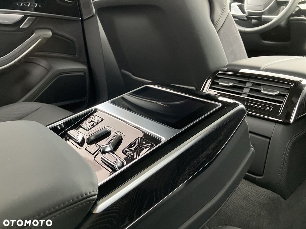 Audi A8 - 21
