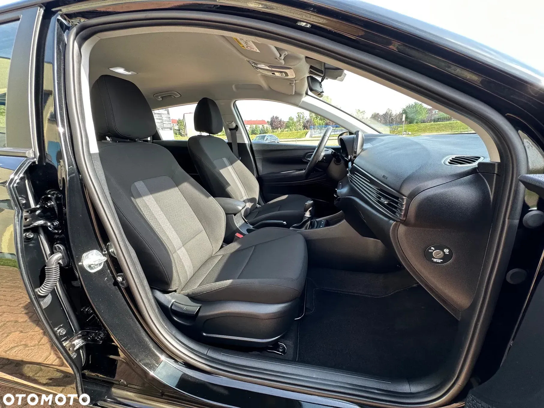 Hyundai i20 - 23