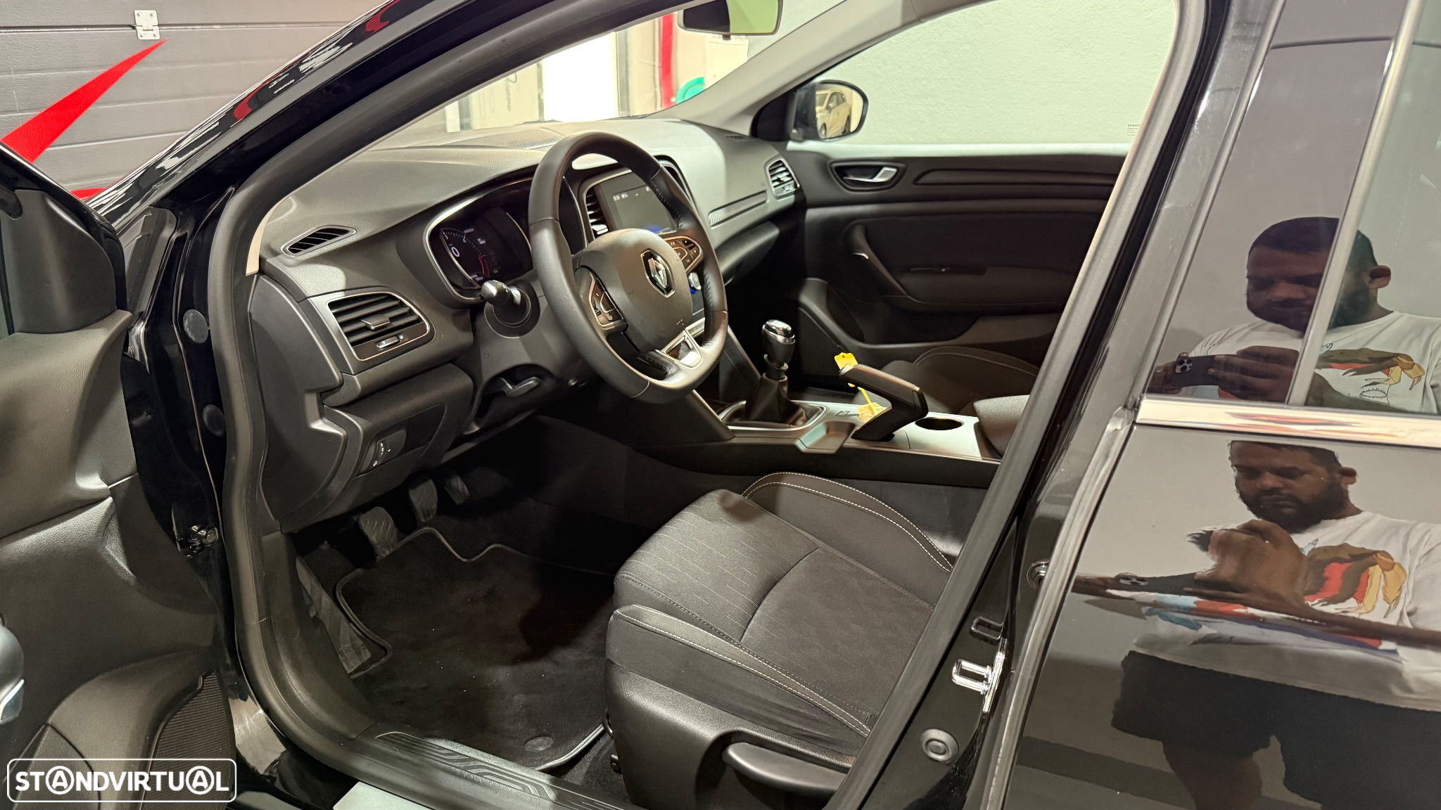Renault Mégane Sport Tourer 1.5 Blue dCi Limited - 11