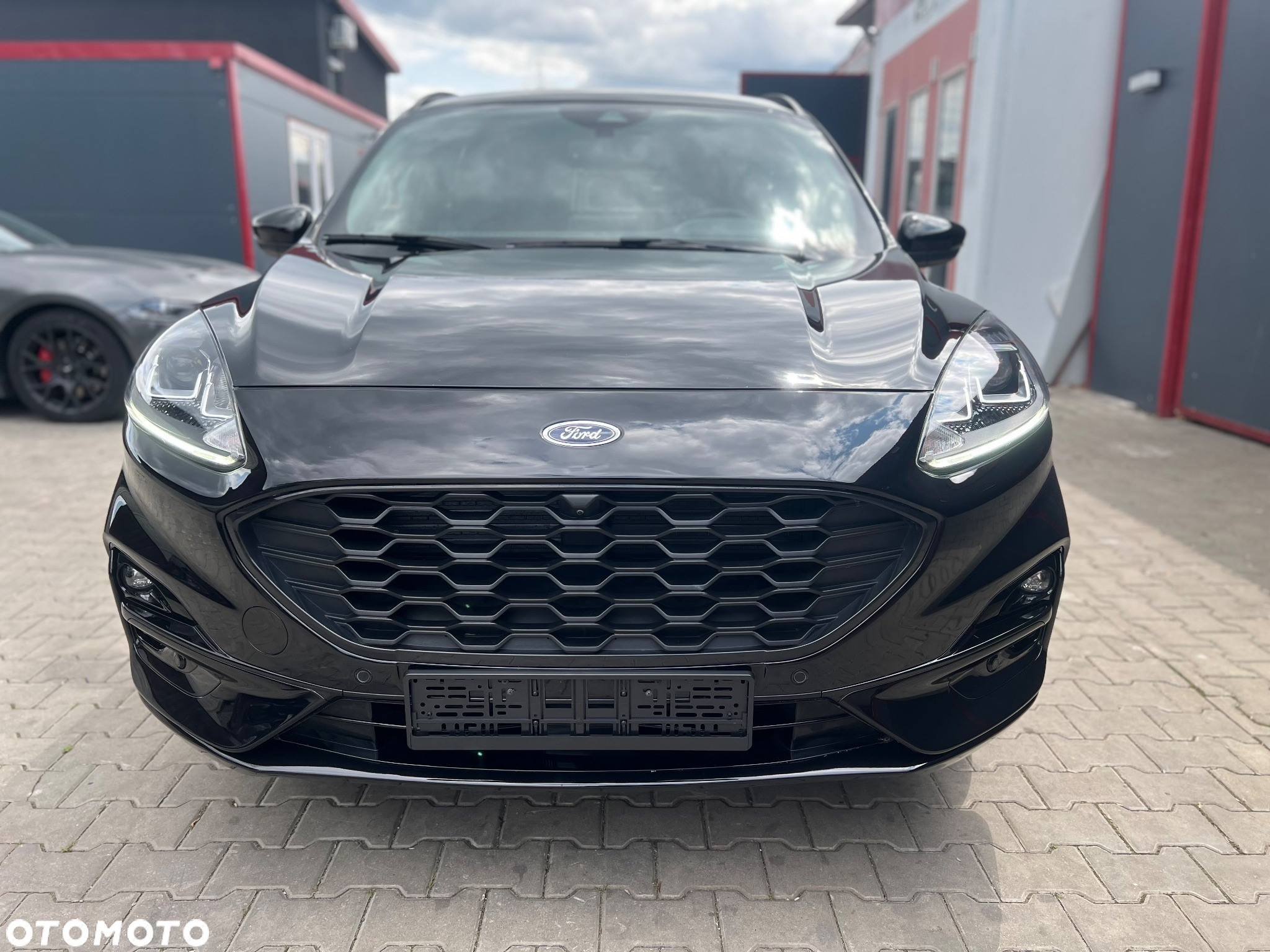 Ford Kuga 2.5 FHEV AWD ST-Line - 3
