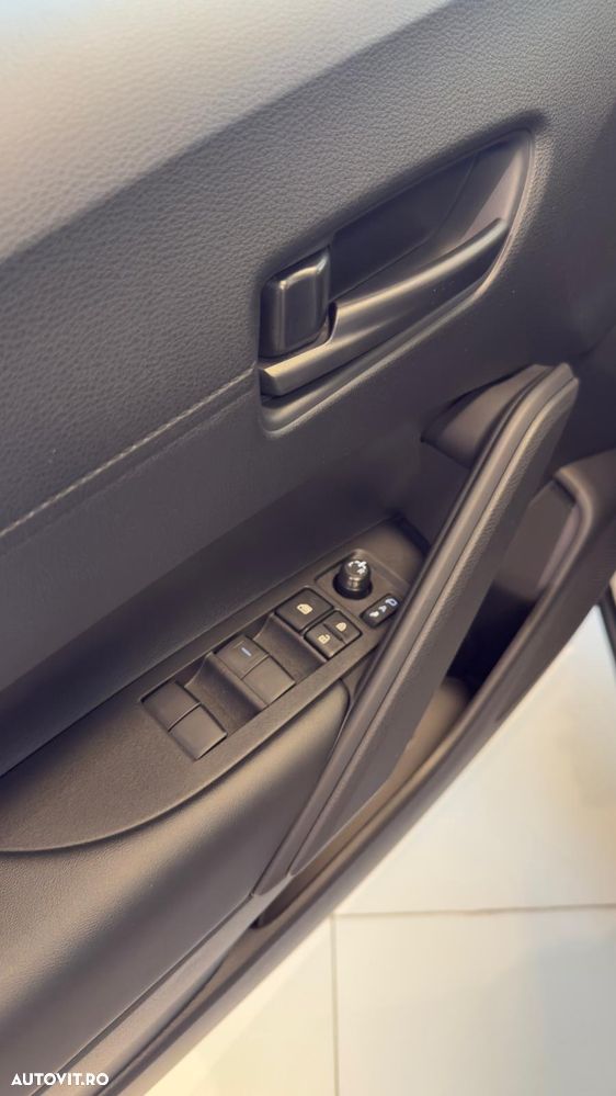 Toyota Corolla Cross 1.8 VVT-i Comfort - 29