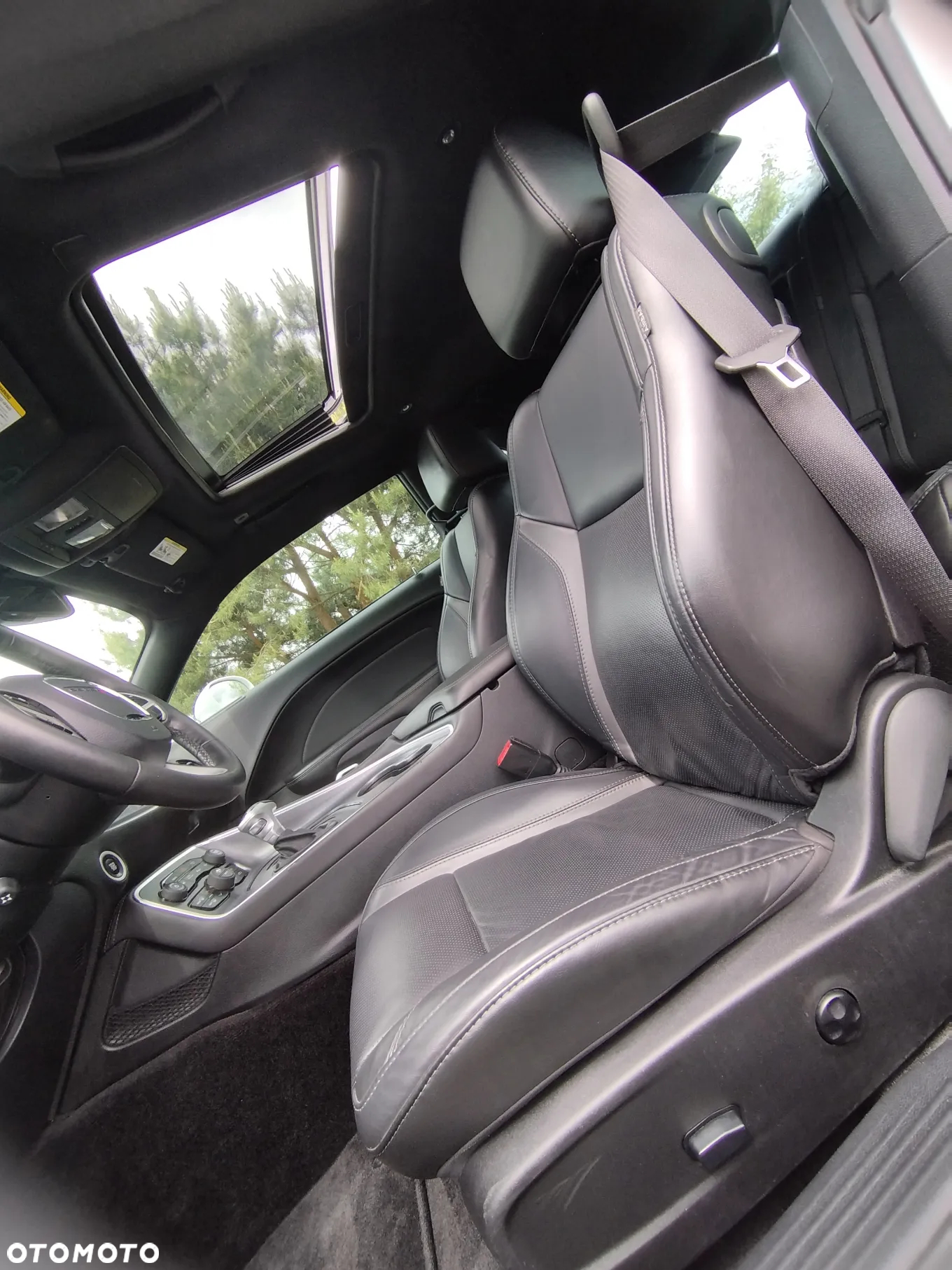 Dodge Challenger Automatik SXT Plus - 30