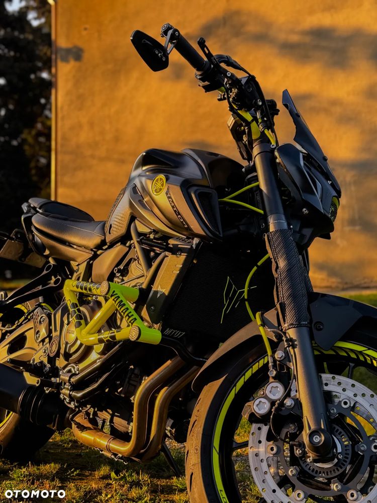 Yamaha MT - 4