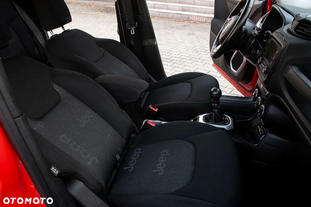 Jeep Renegade 1.4 MultiAir Limited - 27