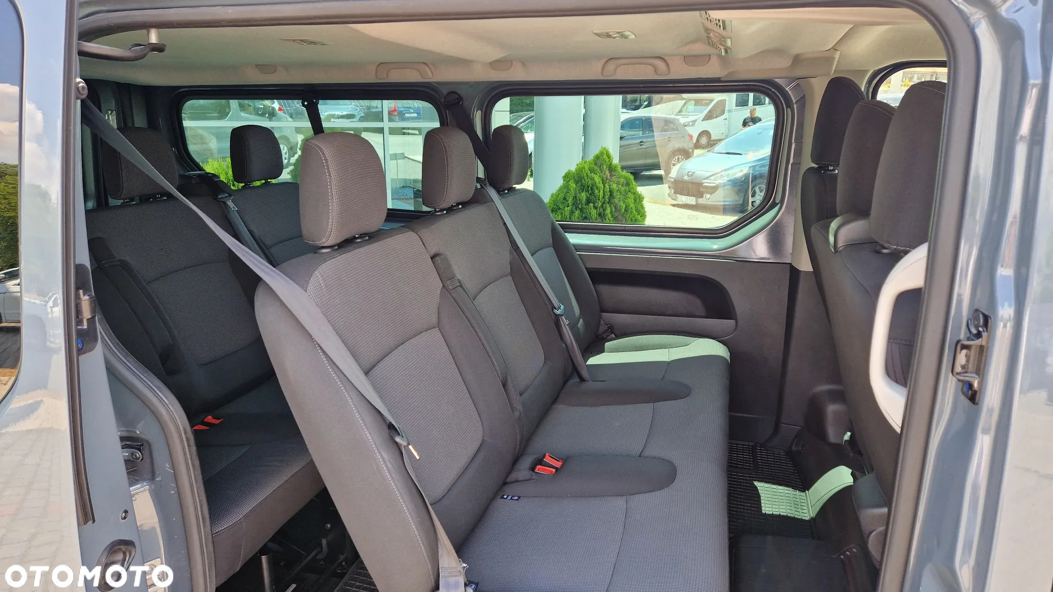 Renault Trafic - 15