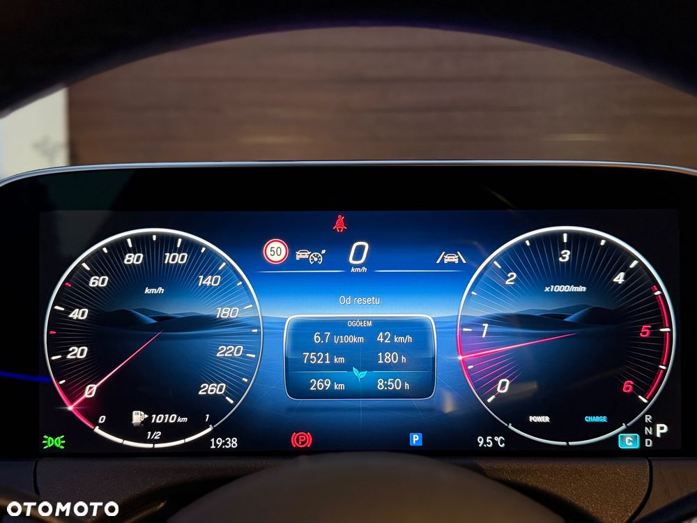 Mercedes-Benz Klasa E 220 d mHEV AMG 9G-Tronic - 30