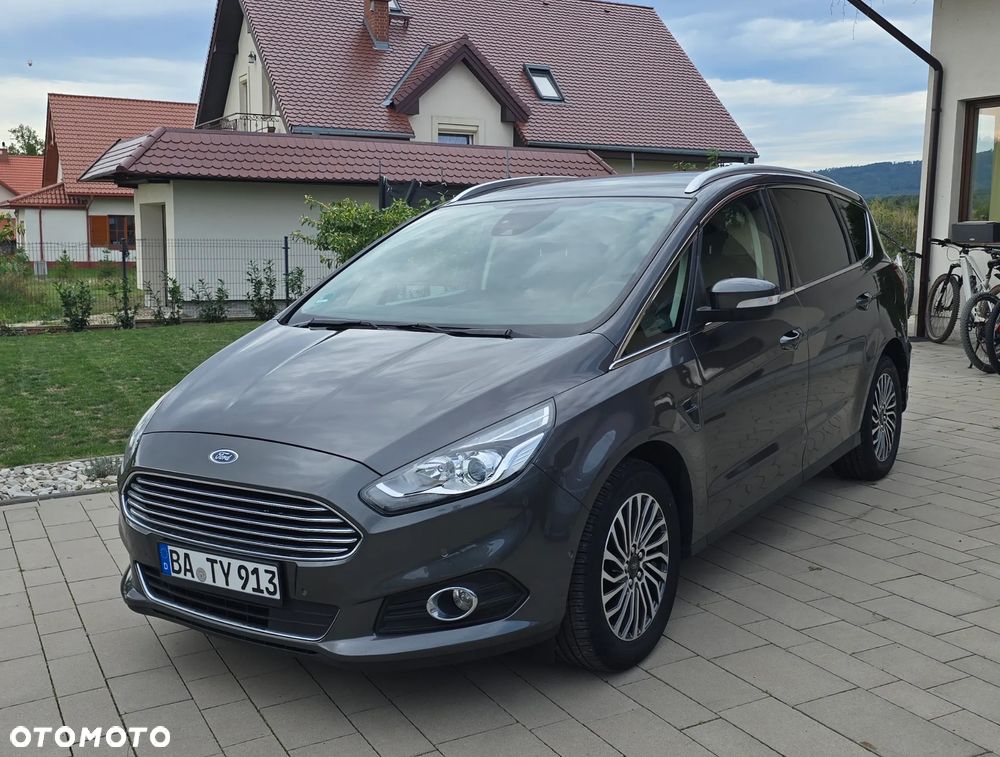 Ford S-Max 2.0 EcoBlue Titanium - 36