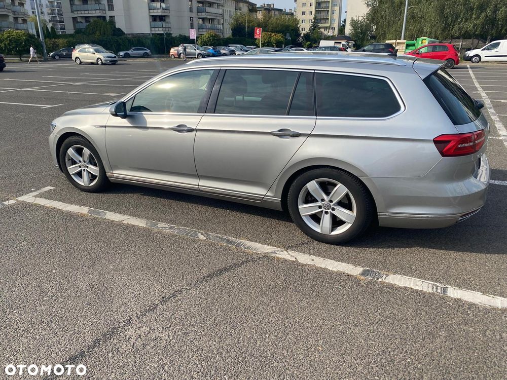 Volkswagen Passat - 9