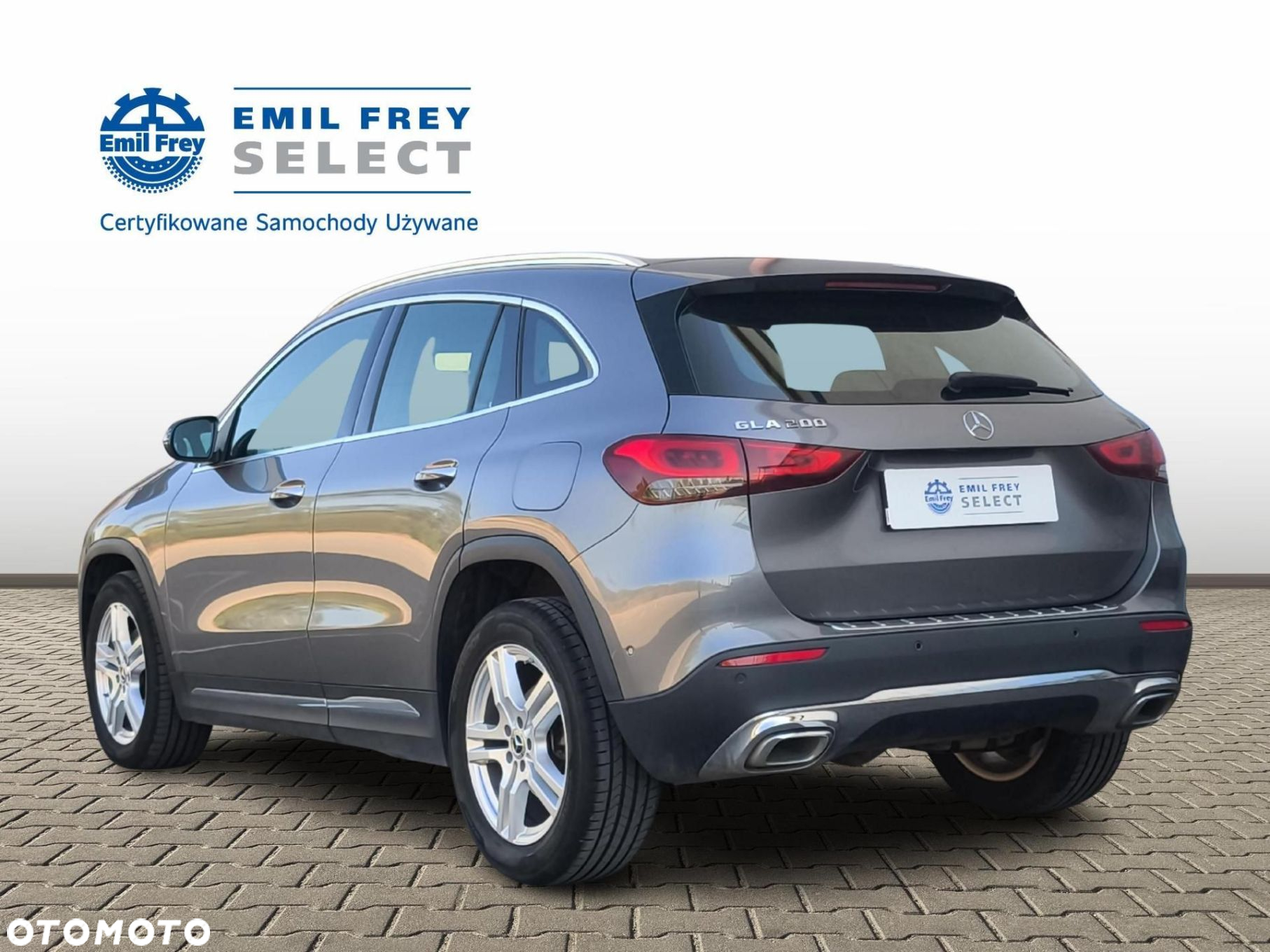 Mercedes-Benz GLA 200 Progressive - 3
