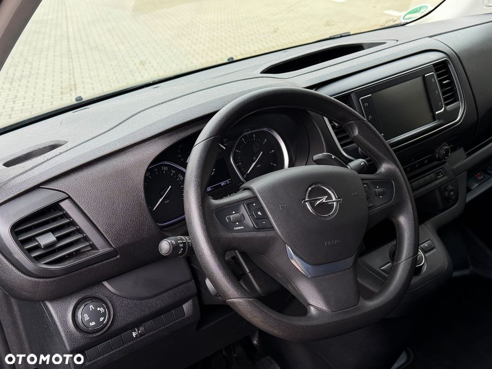 Opel Vivaro - 32