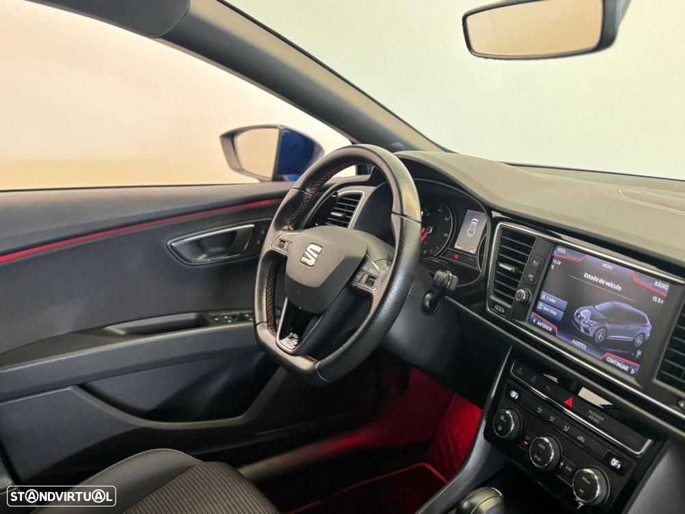 SEAT Leon ST 2.0 TDI DSG FR - 21