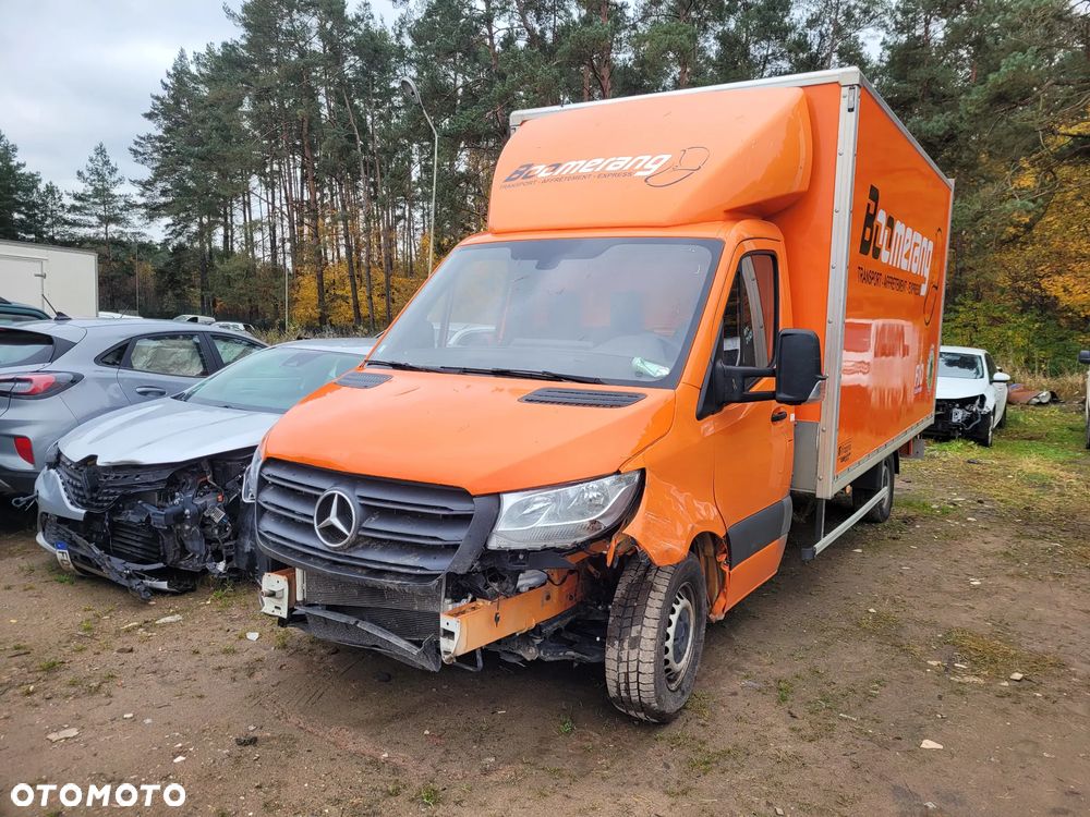 Mercedes-Benz Sprinter - 1