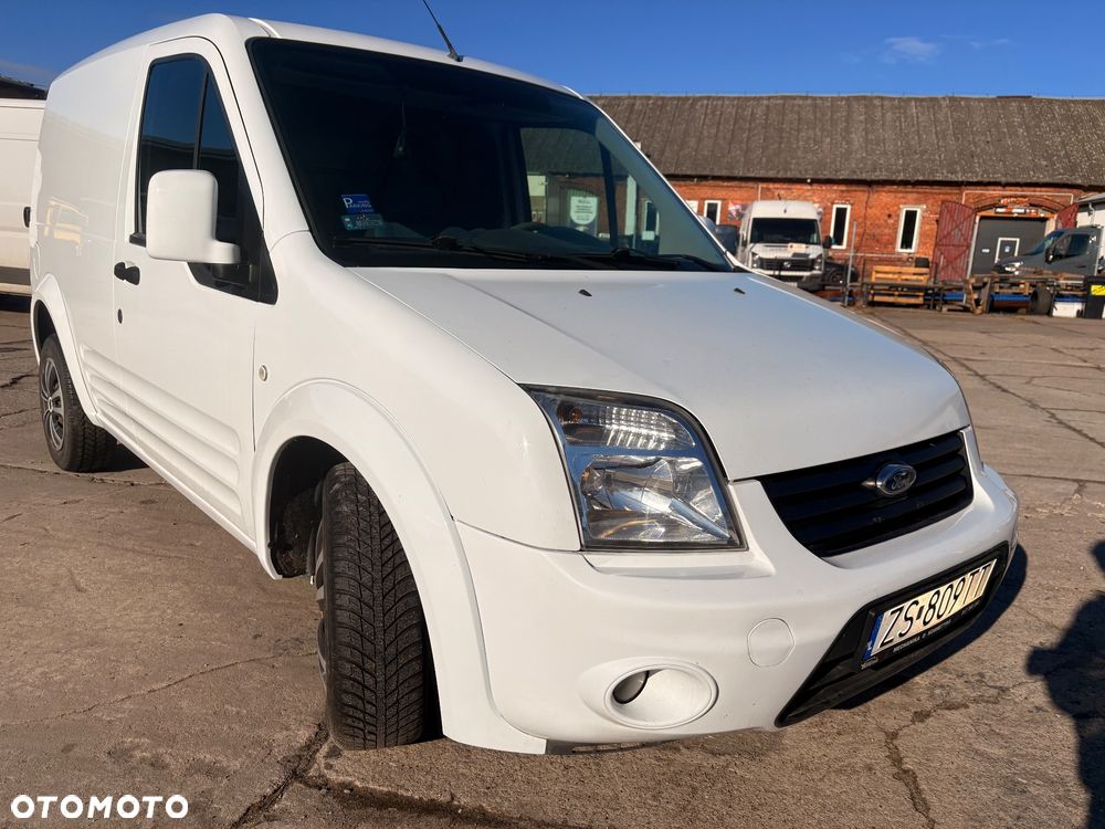 Ford Tourneo Connect - 4