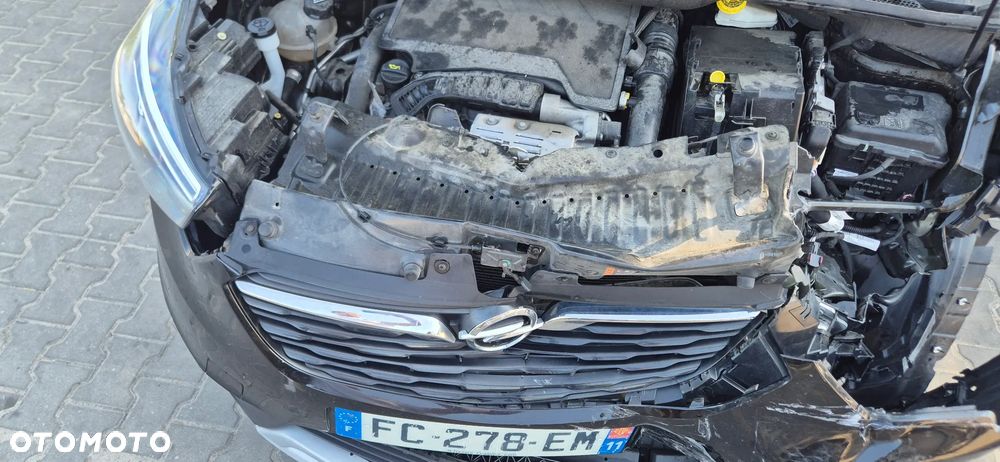 Opel Crossland X 1.2 T Enjoy S&S - 18