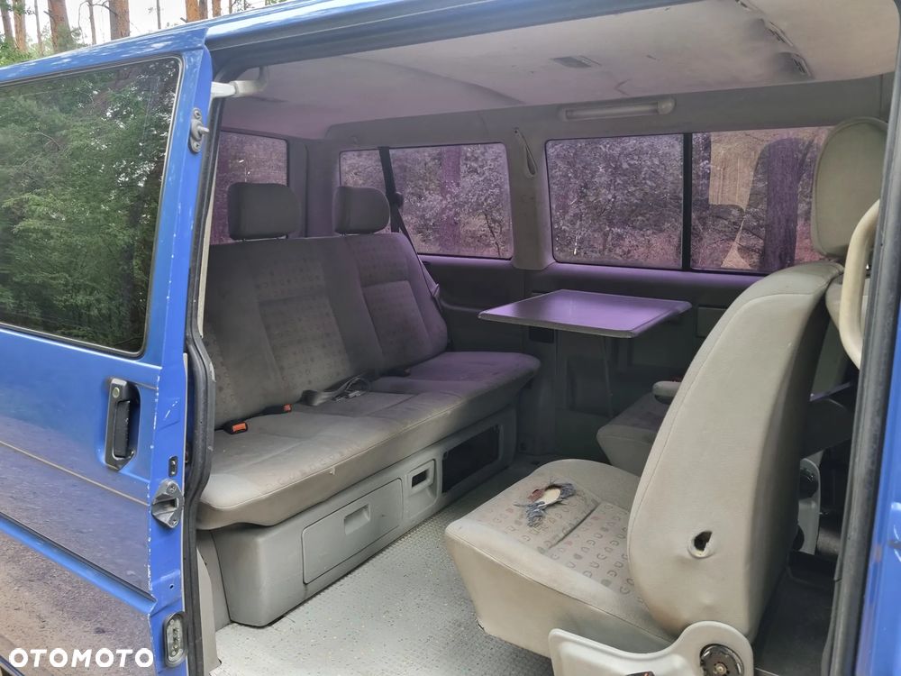Volkswagen Multivan - 6