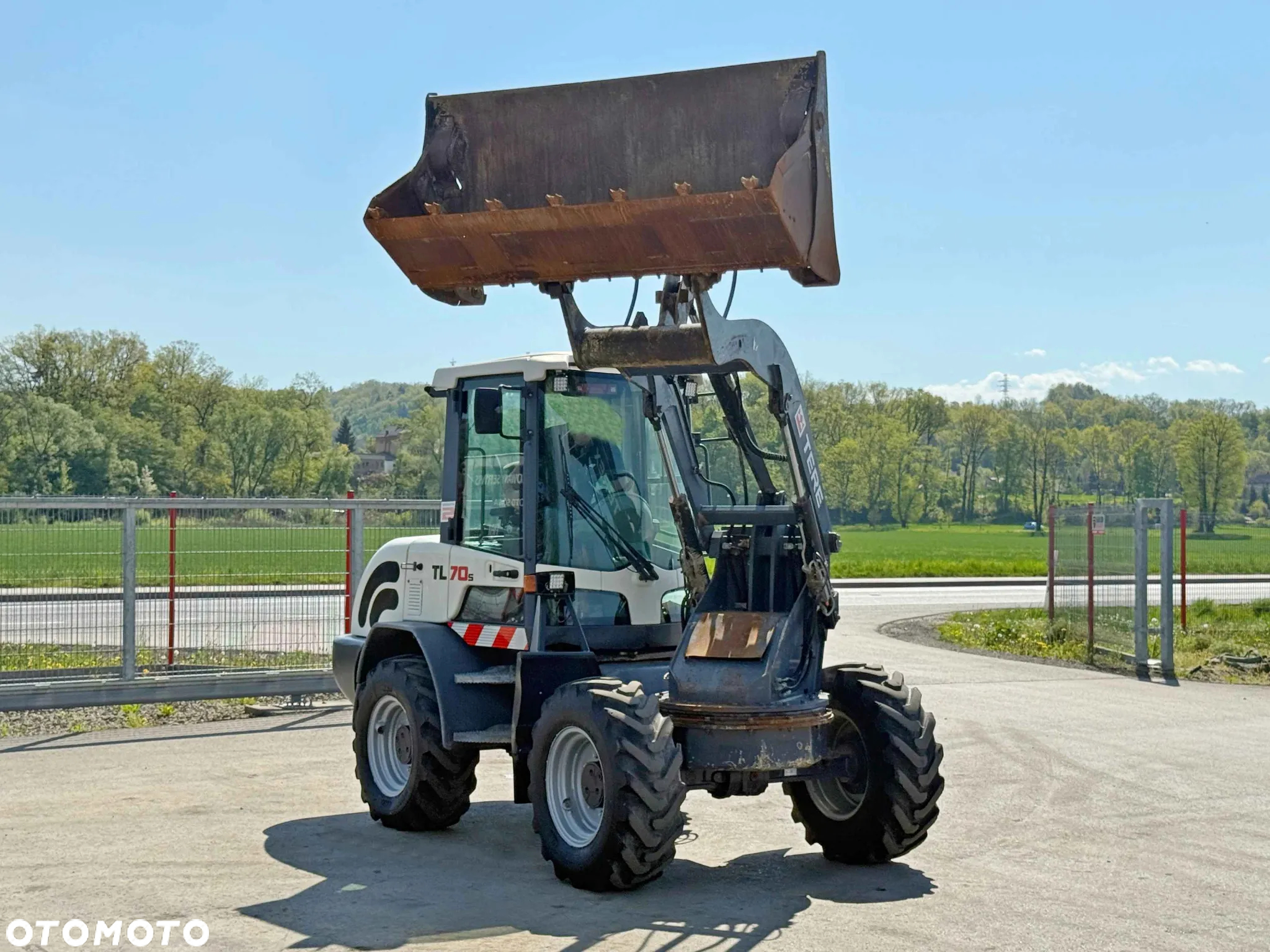 Terex TEREX TL 70 s * Ładowarka kołowa * 4x4 * STAN BDB - 4