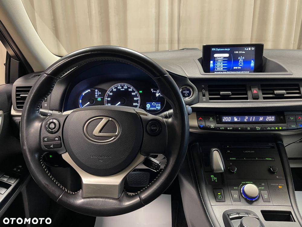 Lexus CT 200h Elegance - 12