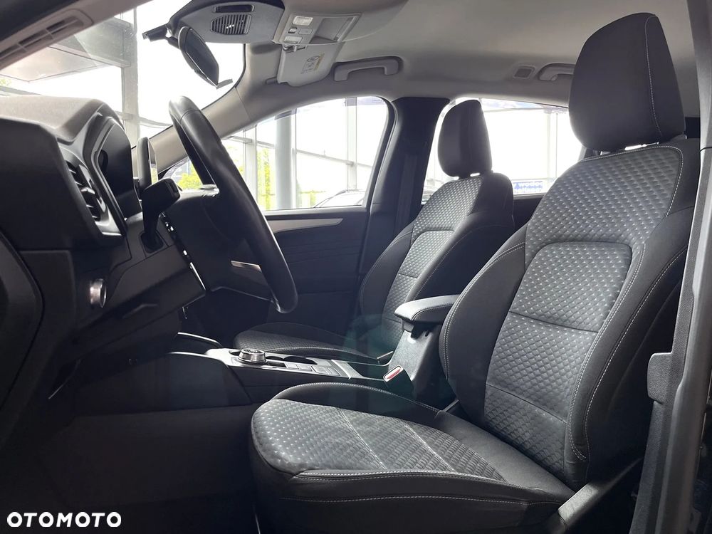 Ford Kuga 2.0 EcoBlue 4x4 TITANIUM X - 21