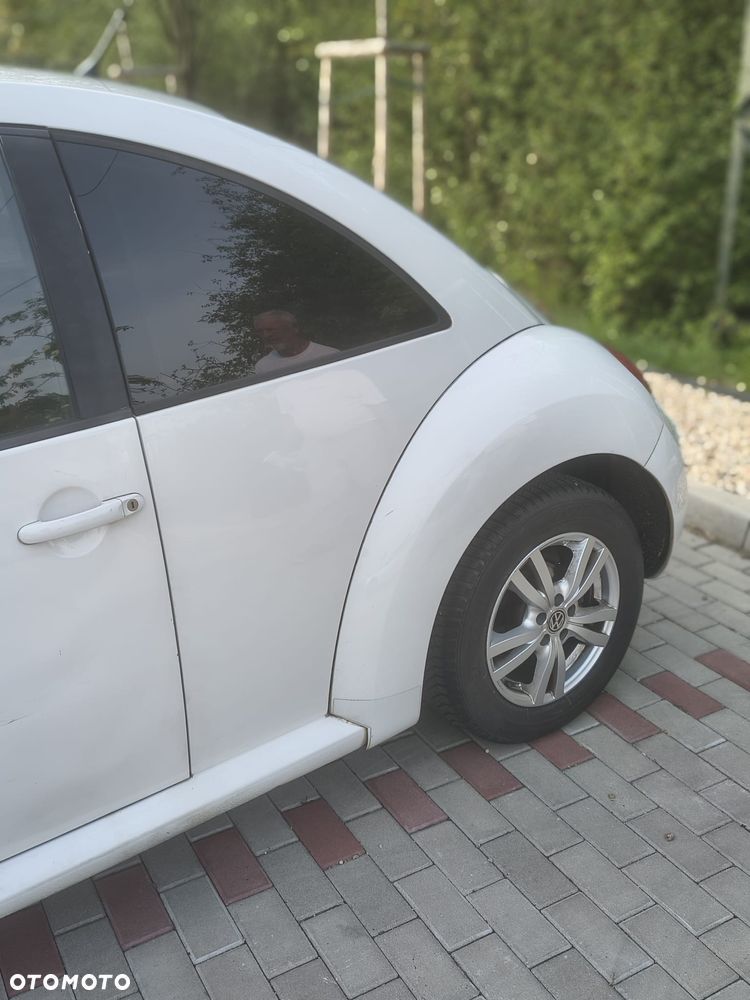 Volkswagen New Beetle 1.9 TDI - 12