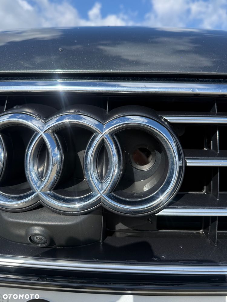 Audi A6 Avant 40 TDI quattro S tronic S line - 14