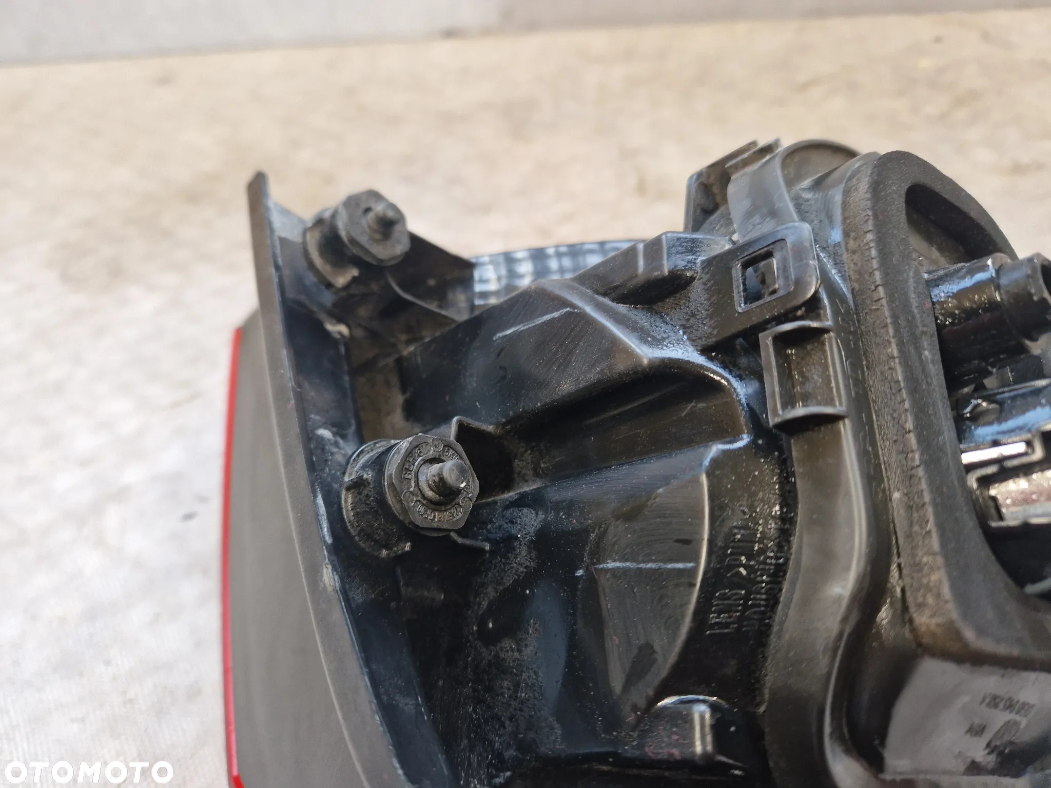 VW Golf VII 7 Lampa Tył Tylna Prawa 5G0 - 5