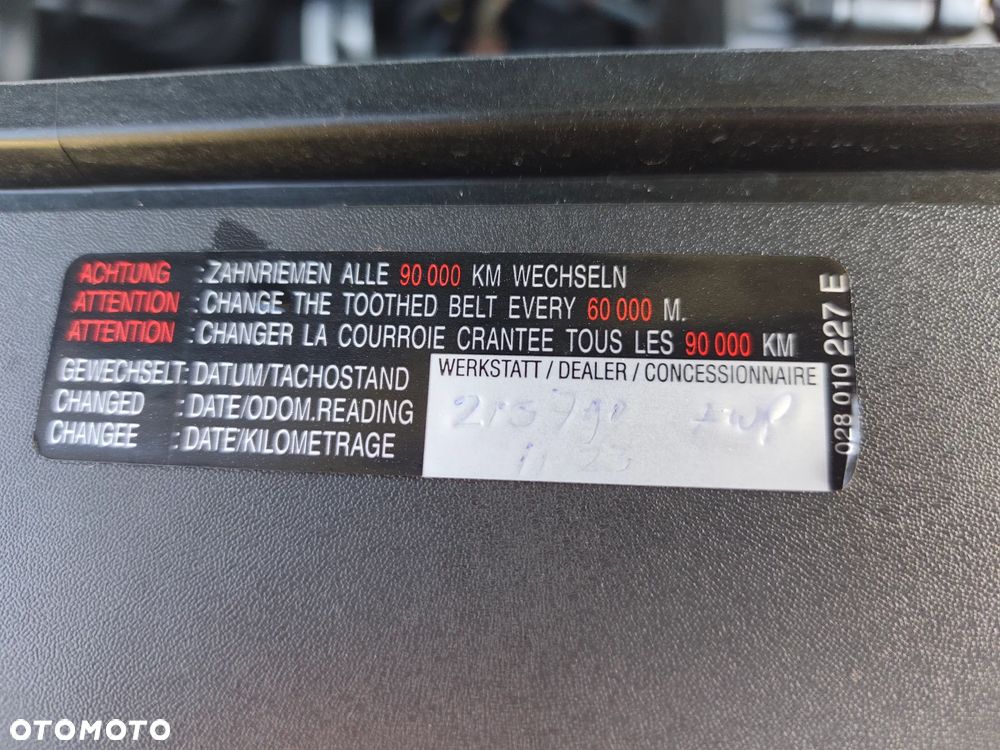 Volkswagen Transporter - 22