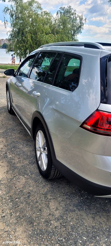 Volkswagen Golf 2.0 TDI SCR 4Motion DSG Alltrack - 12