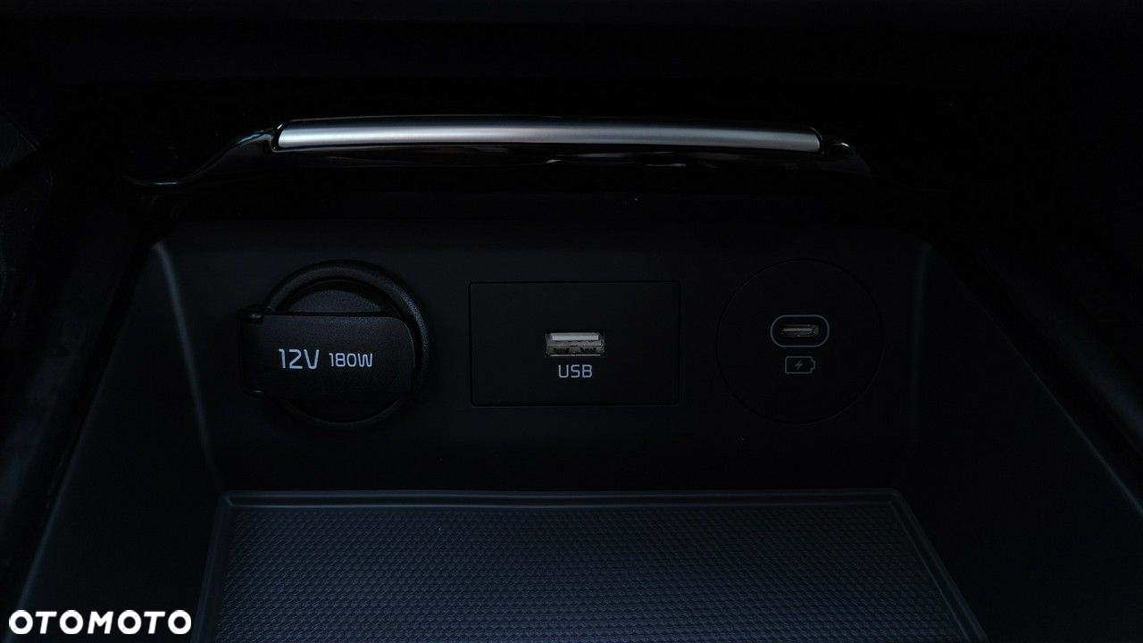Kia Ceed - 23