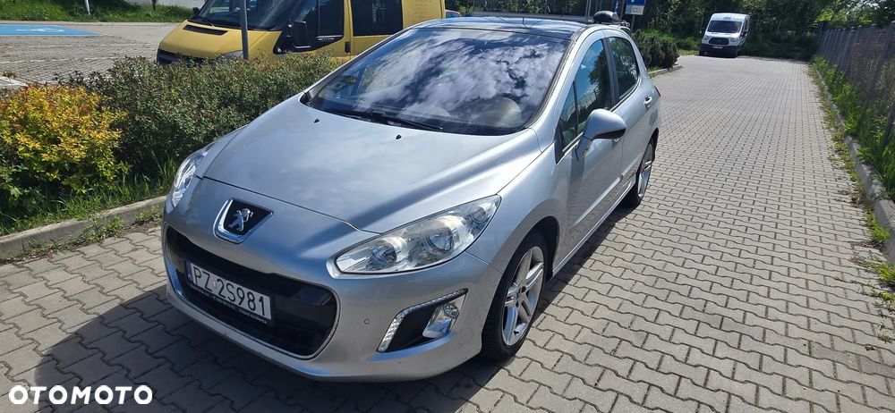 Peugeot 308 1.6 HDi Premium - 1