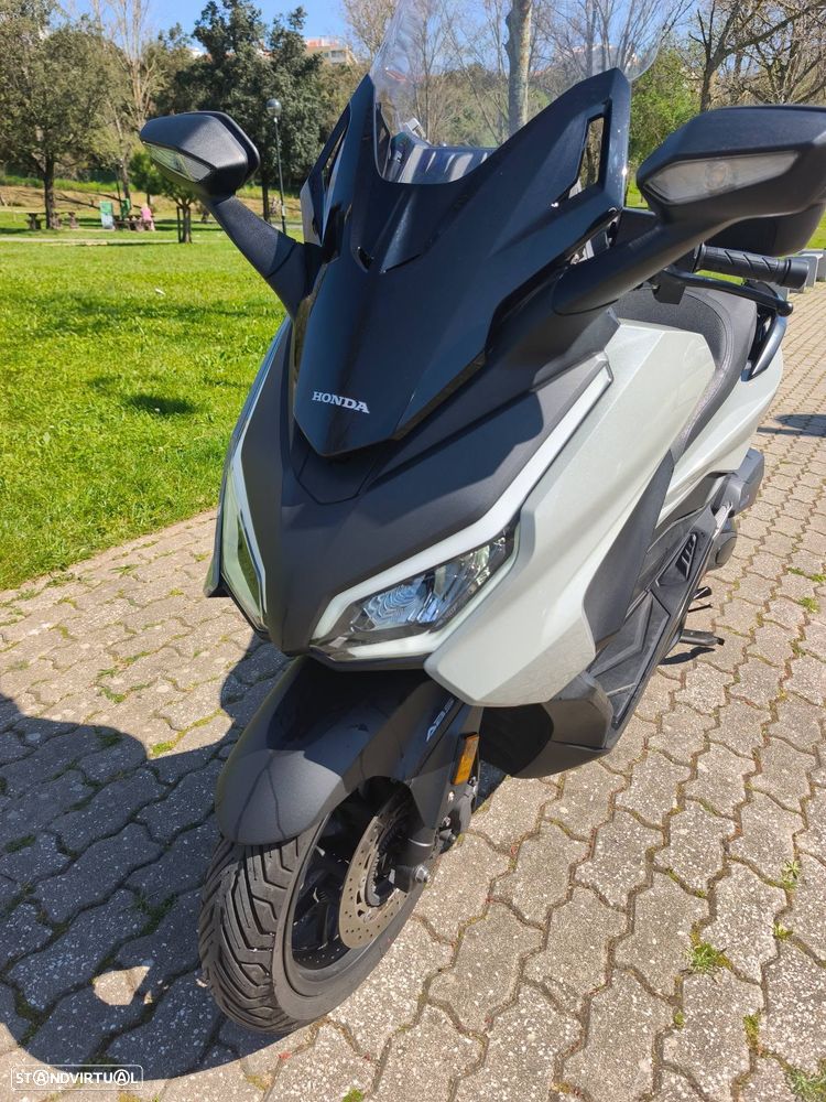 Honda Forza 125 - 10
