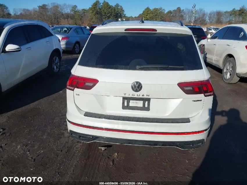 Volkswagen Tiguan - 7