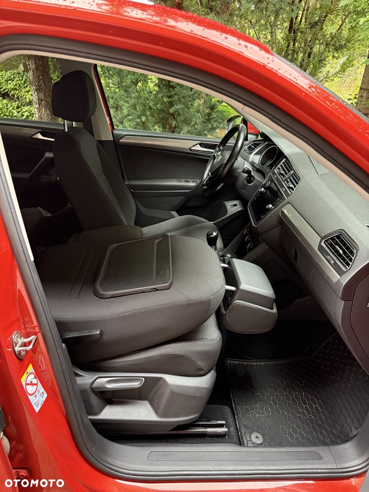 Volkswagen Tiguan Allspace 2.0 TDI 4Mot SCR Comfortline - 11