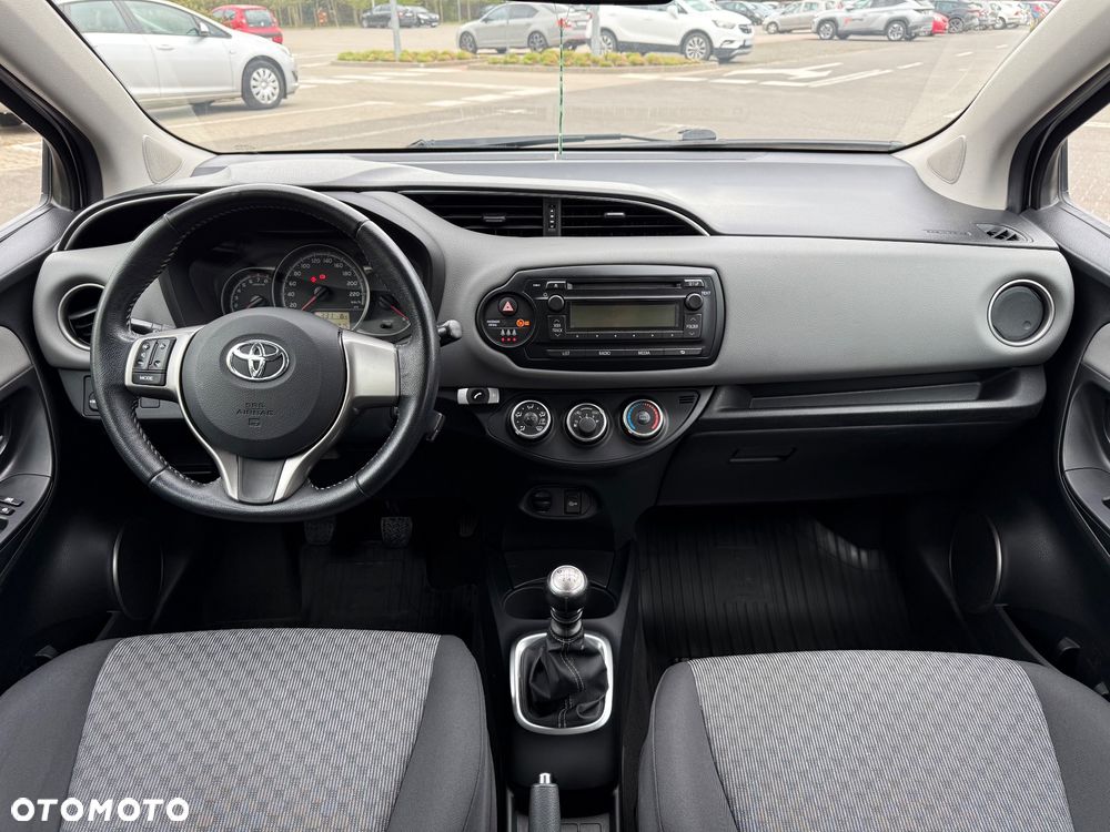 Toyota Yaris 1.33 Luna - 14