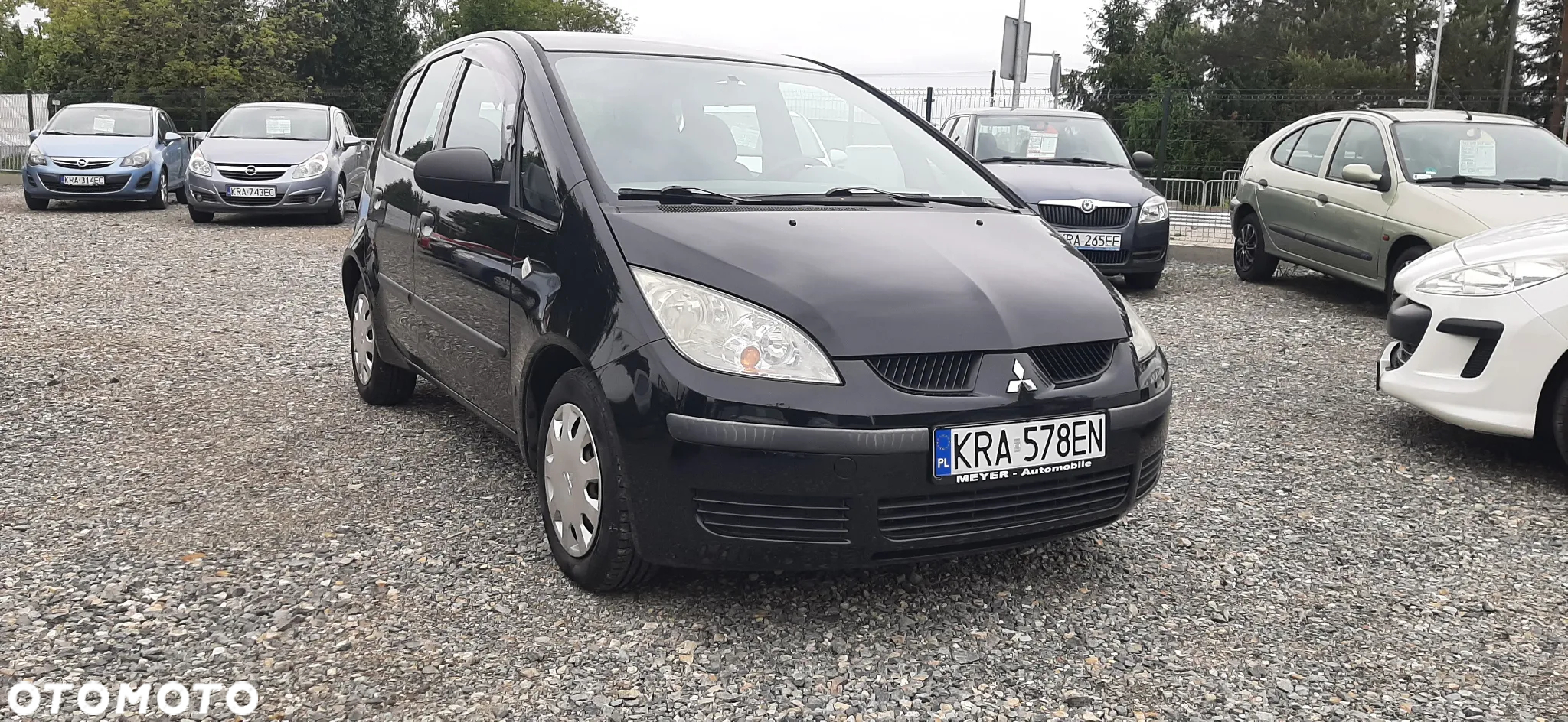 Mitsubishi Colt - 2