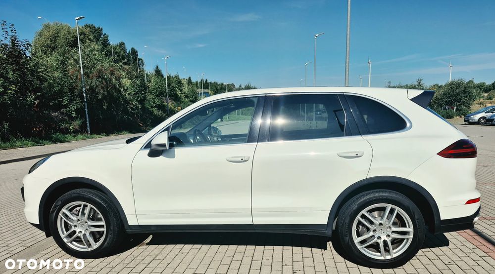 Porsche Cayenne Standard - 7