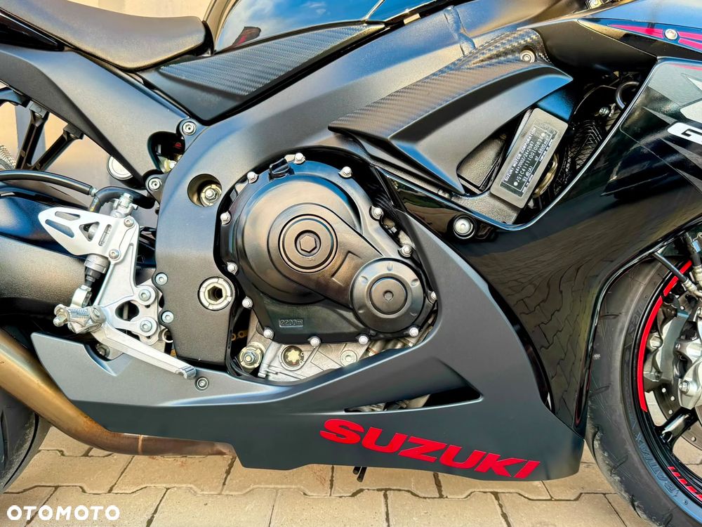 Suzuki GSX-R - 14