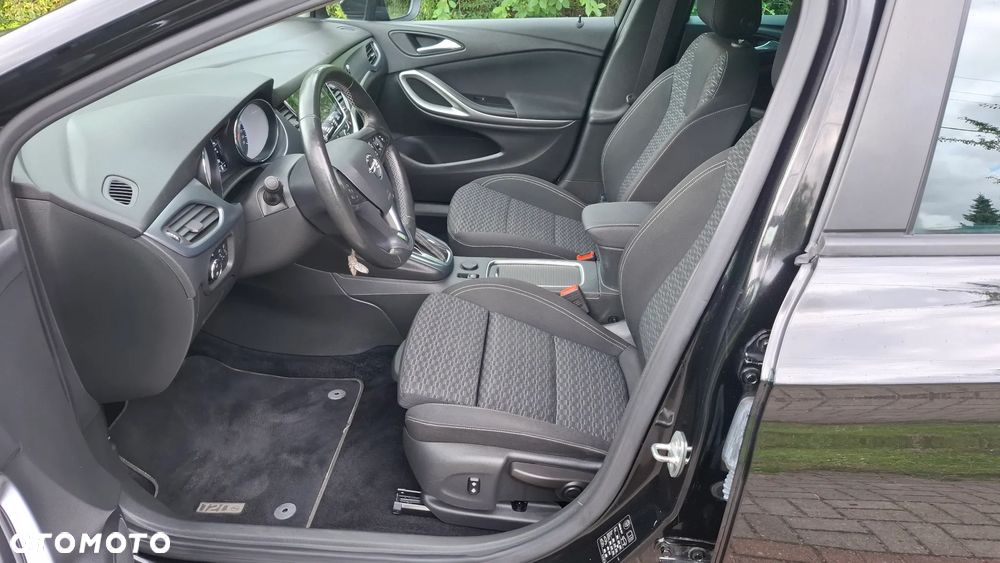 Opel Astra - 11