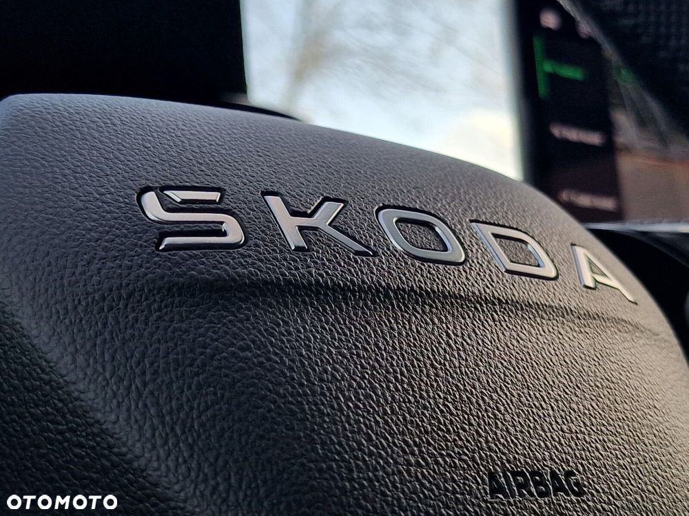 Skoda Superb 2.0 TSI Sportline DSG - 33