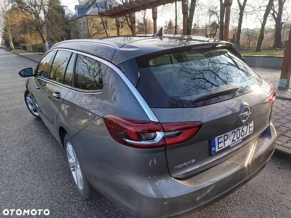 Opel Insignia - 22