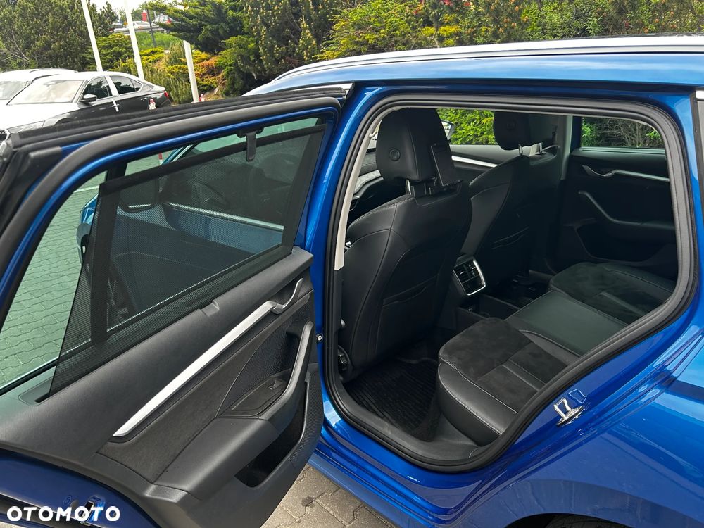 Skoda Octavia 1.5 TSI mHEV Selection DSG - 13