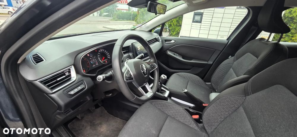 Renault Clio TCe 100 BUSINESS EDITION - 31