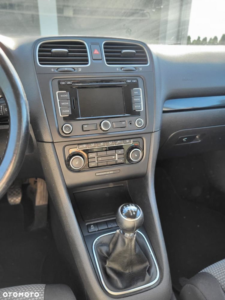 Volkswagen Golf - 4