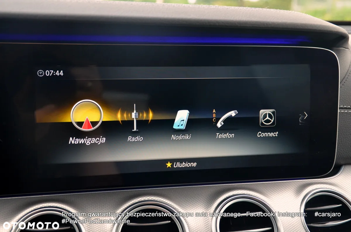 Mercedes-Benz Klasa E 220 d 4Matic T 9G-TRONIC Exclusive - 3