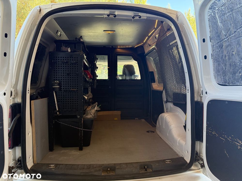 Volkswagen Caddy - 18