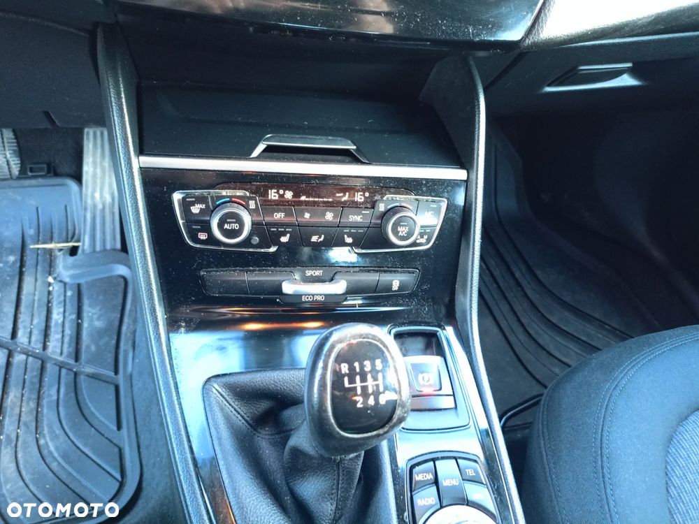 BMW Seria 2 218i Advantage - 8